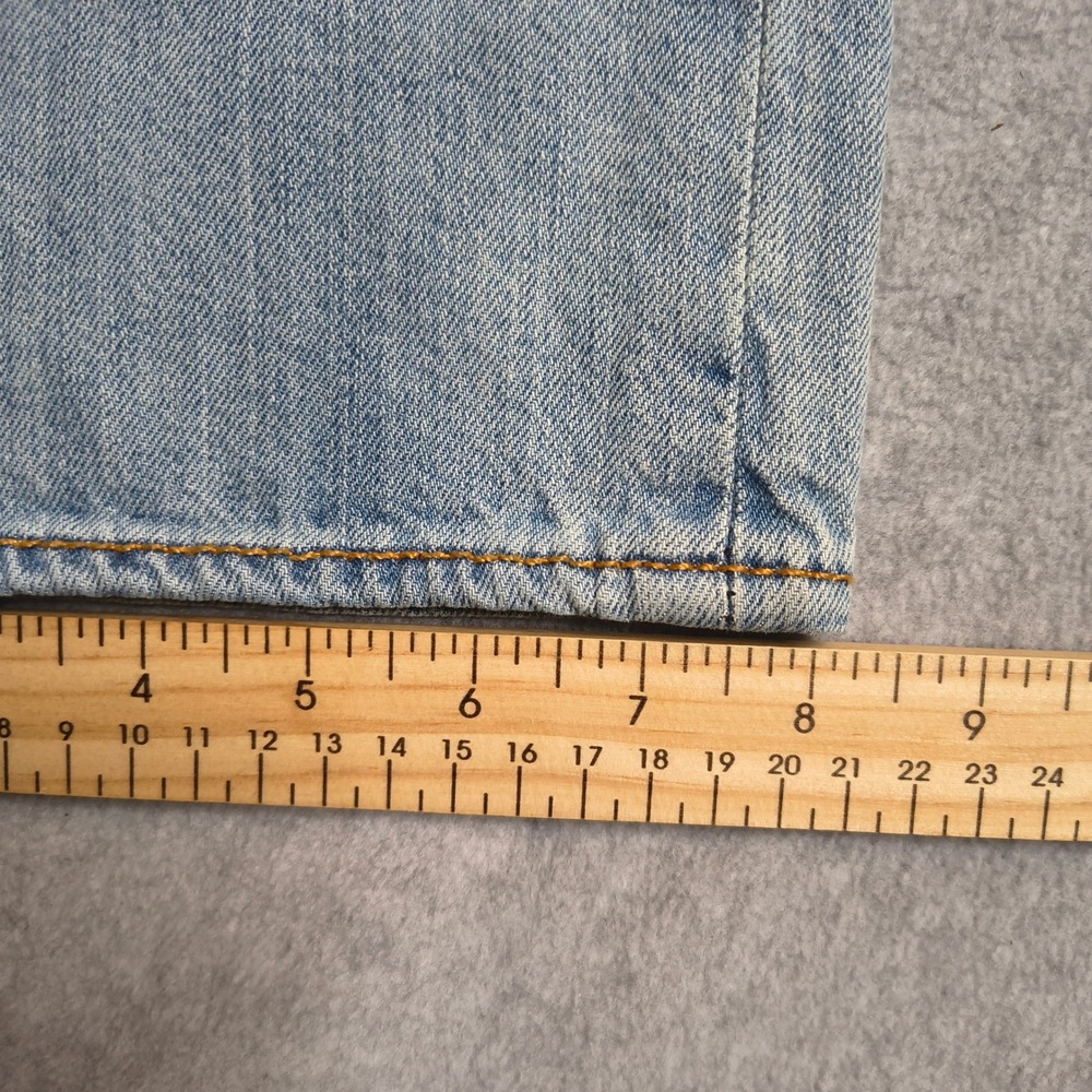 Levi's 501 Straight Leg Button Fly Jeans Men Size 36x29 Light Wash Cotton Denim - Picture 7 of 7